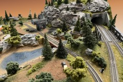 z-scale-10
